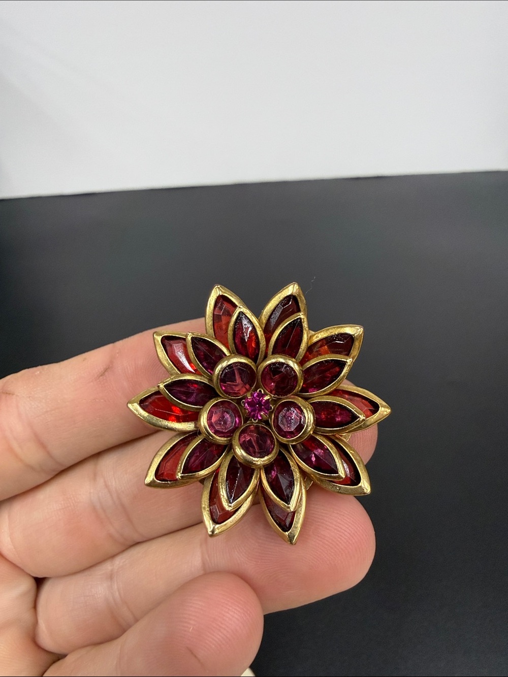 Vintage AVON Purple Marquise Rhinestone Bezel Petal Flower Gold tone Brooch Pin